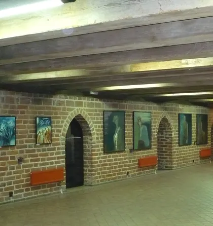 Galeria POD BELKĄ — zdjęcie 22